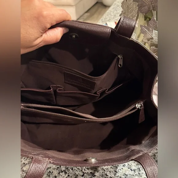 Etienne aigner Elegant Brown Leather Tote Bag - Picture 16 of 16